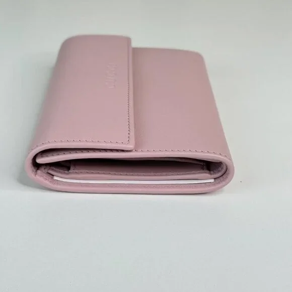 Gucci Pink Leather Small Wallet Elegant with Classic Logo Design Compact - Picture 5 of 8